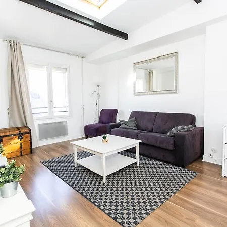 Apartment Upper Marais & -
