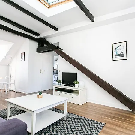 Apartment Upper Marais & - Paris