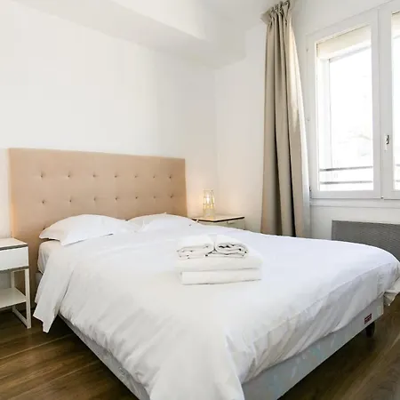 Apartment Upper Marais & -